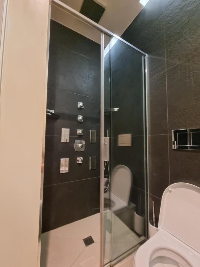 A 700M Da Porta Susa! Bilocale Lussuoso & Moderno Turin Luaran gambar